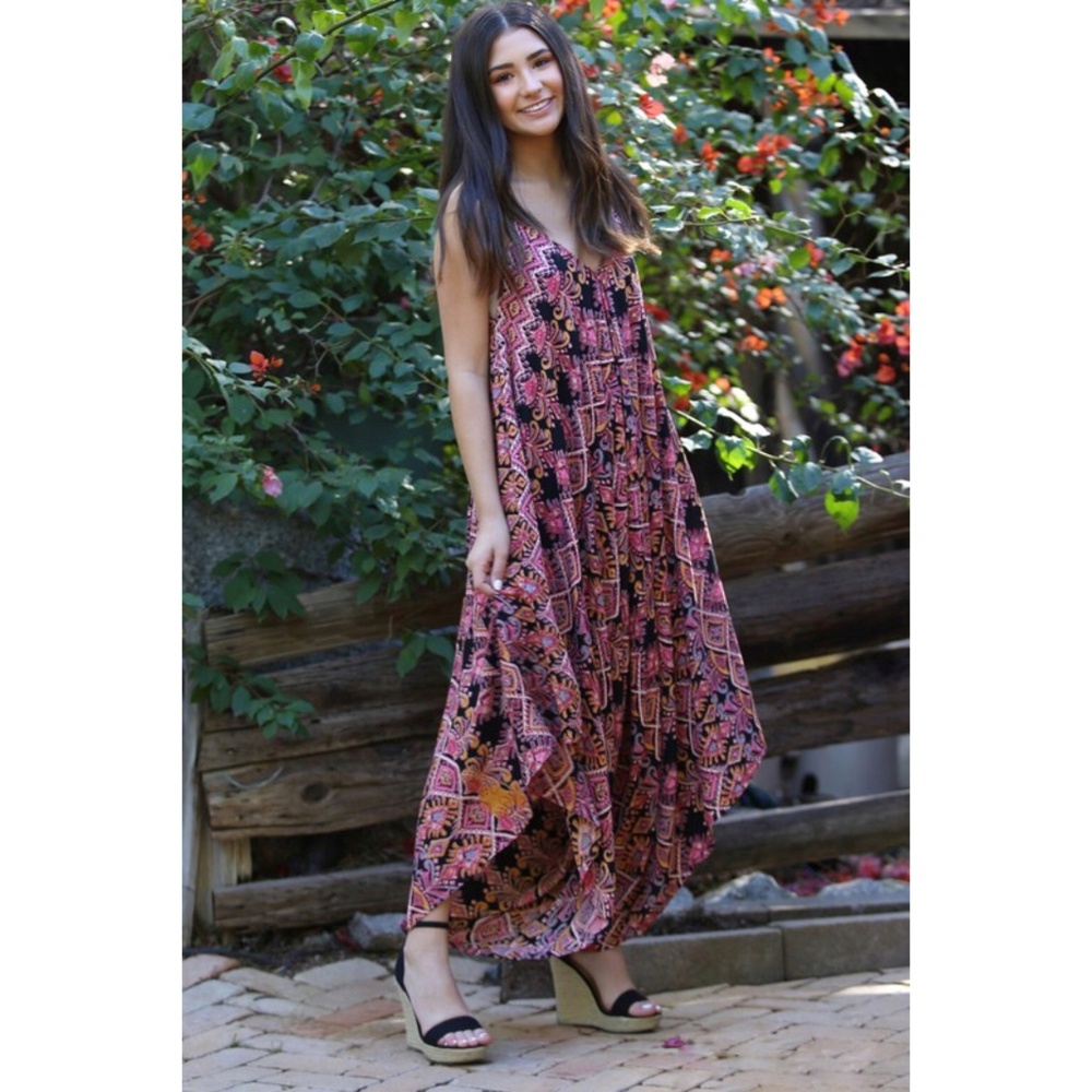 ANGIE Batik Print V Neck Sleeveless Slouchy Harem Jumpsuit Cropped - Picture 4 of 5